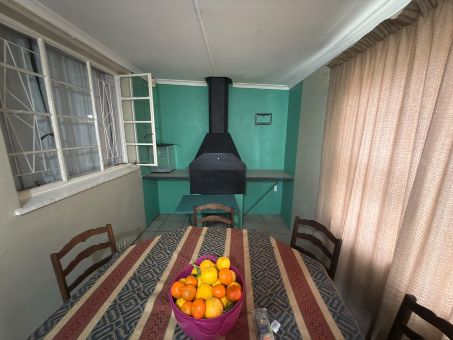 4 Bedroom Property for Sale in Rouxpark Western Cape